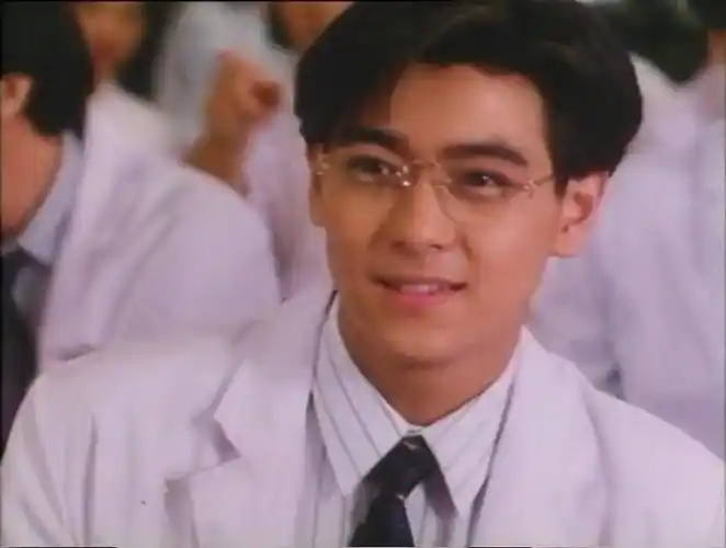 一屋哨牙鬼截图剧照图片