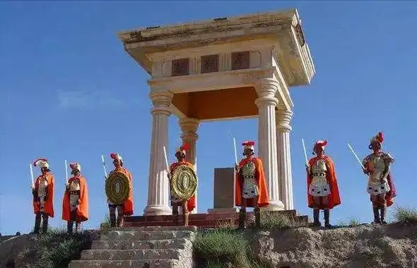 甘肃永昌有高鼻子蓝眼睛黄头发村民,据说是罗马人的后裔,是真的吗?