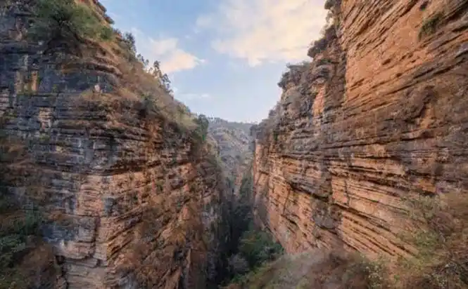 世界上最长的裂谷带,东非大裂谷被称为"地球伤疤"