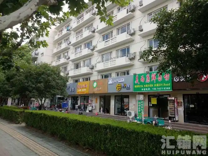 浦东新区 南汇区大学城大门口铁板烧 10㎡ 小吃店 转让