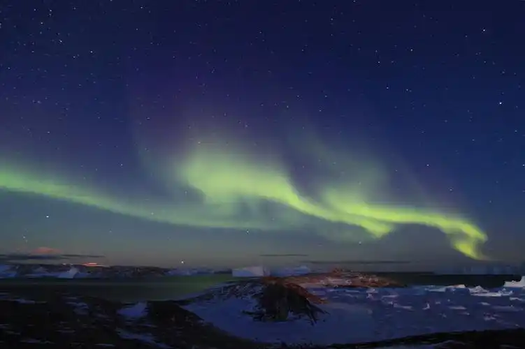 南极惊现时空之门有专家称在南极上空已经发现了时空之门存在的证据