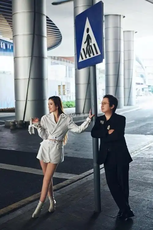 绝迹名场面50期打得外国选手直挠头下期预告茜茜绝美登场