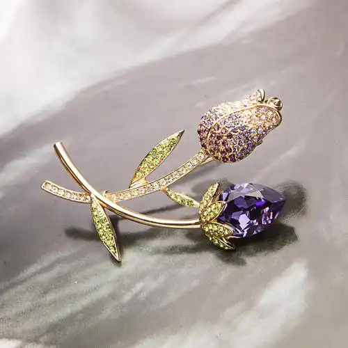 伊泰莲娜正品花开轻盈胸针水晶胸花高级外套别针胸针