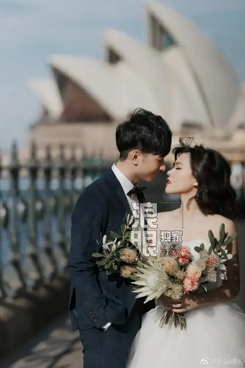 快男左立结婚!左大爷终于娶了董小姐!13快男将再合体当伴郎!