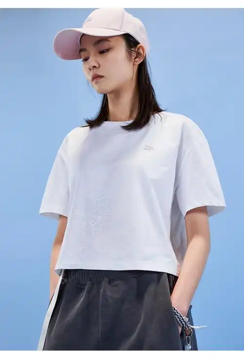 安踏短袖t恤女夏季新款透气休闲运动宽松圆领短款运动服女半袖上衣女