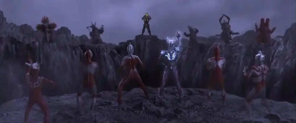 登场于剧集:银河奥特曼第9集《漆黑的奥特兄弟》是黑木知美黑暗实体化