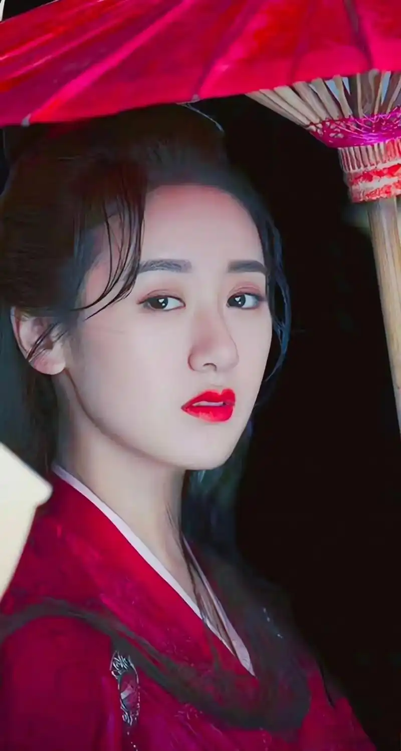 袁冰妍 策马扬鞭,笑傲江湖,谁还不是个侠客呢! #听雪楼舒 - 抖音