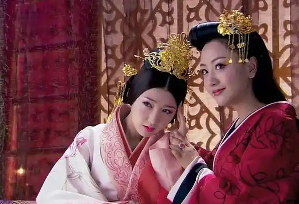 汉昭帝上官皇后皇后圈多项纪录拥有者父母两族皆灭终得善终