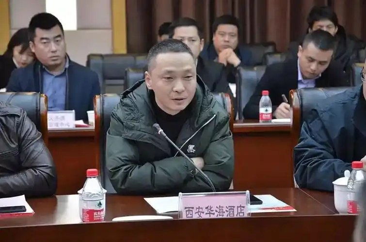 浐灞警方广听民意警民联动媒体参与 共同推进扫黑除.