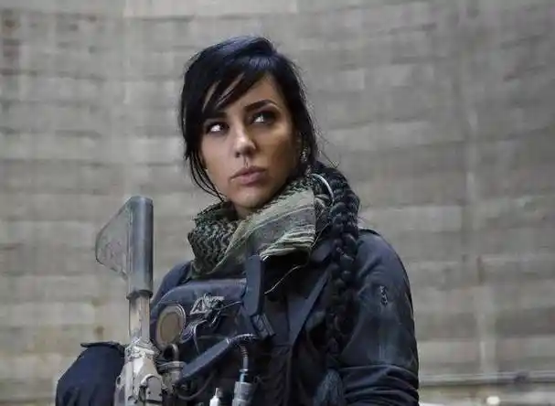 她曾是缅甸最大女毒枭,四岁会用枪,性格嚣张狠辣,活到90岁_生活_时候