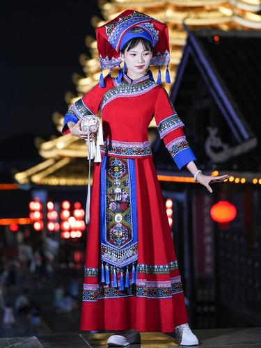 新款三月三广西少数民族壮族服饰表演女贵州苗寨苗族舞蹈演出服饰