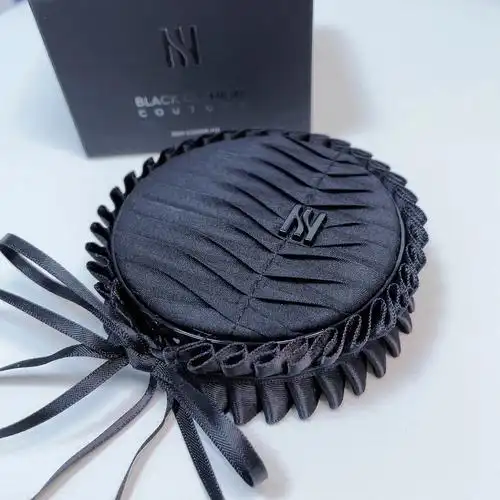 hera赫拉黑金气垫设计师限定款