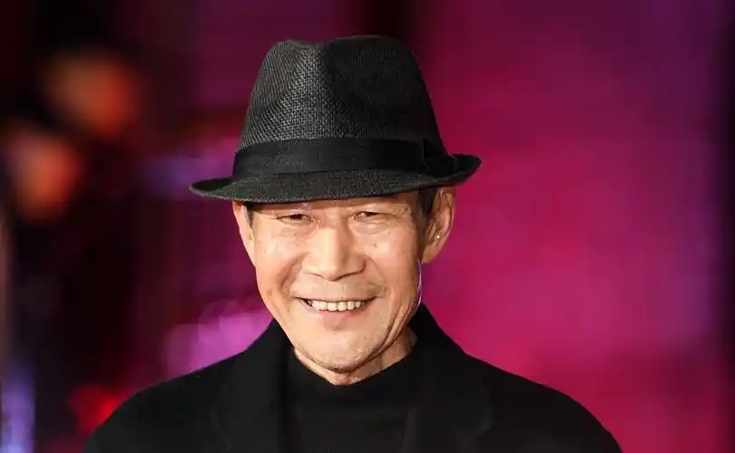 老戏骨李雪健片酬60万,被小鲜肉质疑,王思聪:给他4千都太多_明星_薪酬