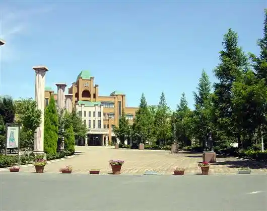岐阜医疗科学大学