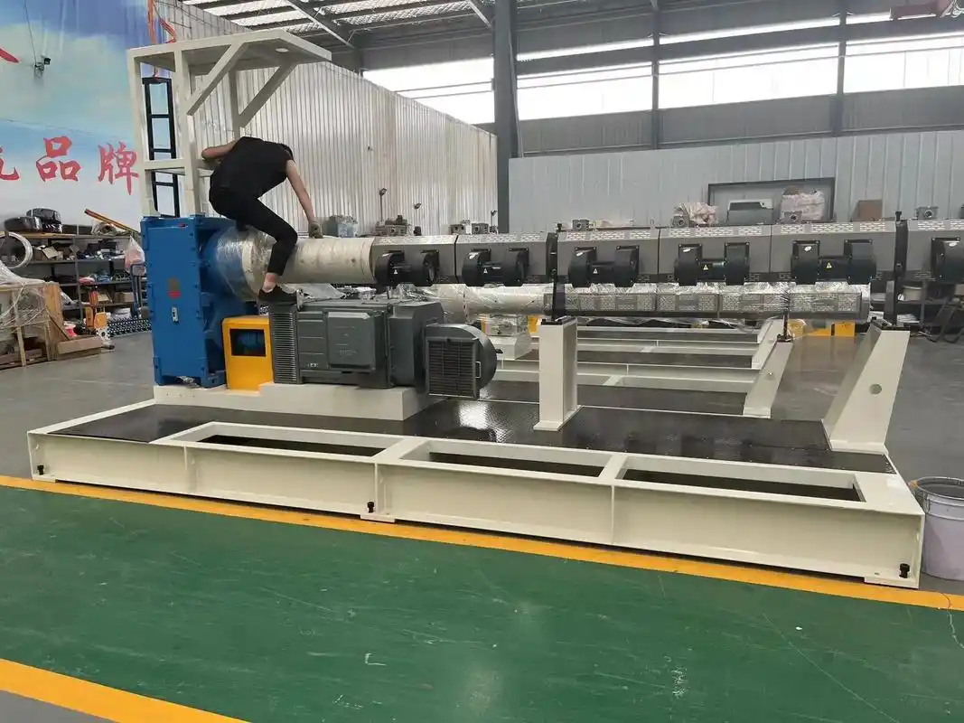 高速单螺杆挤出机#挤出机 #塑料机械设备 #机械设备 #塑料 - 抖音