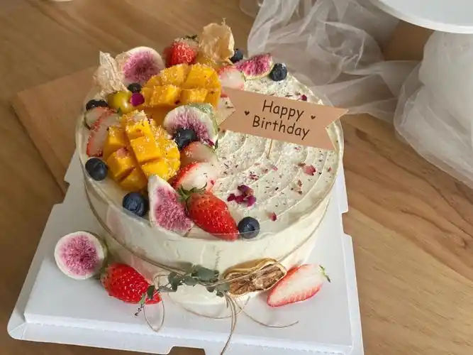 八寸水果装饰蛋糕