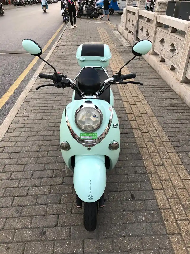 金箭电动车60伏小龟王电瓶车.车子九成新,功能全好用,外观无 - 抖音