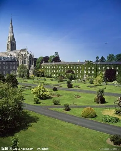 请问这是什么大学?