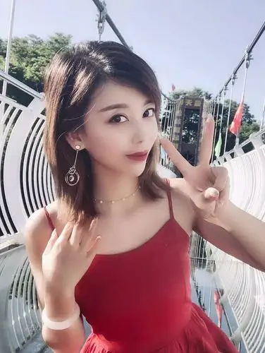 脱单丨未婚27岁美容护肤身高165cm接受异地恋愿意与父母同住另一半的