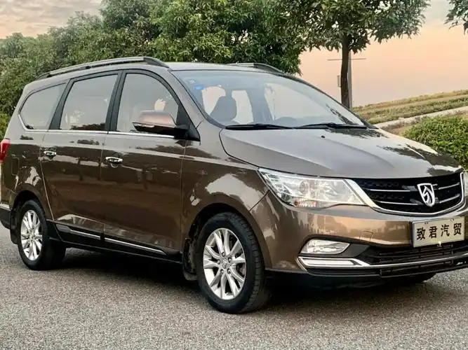 【东莞】2017年6月 宝骏730 2016款 1.5t 手动舒适型 7座 自动档