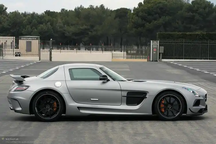 高清赏析:mercedes-benz sls amg black series