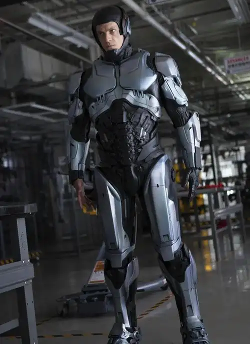 机械战警(2014年美国上映的科幻电影)_尚可名片