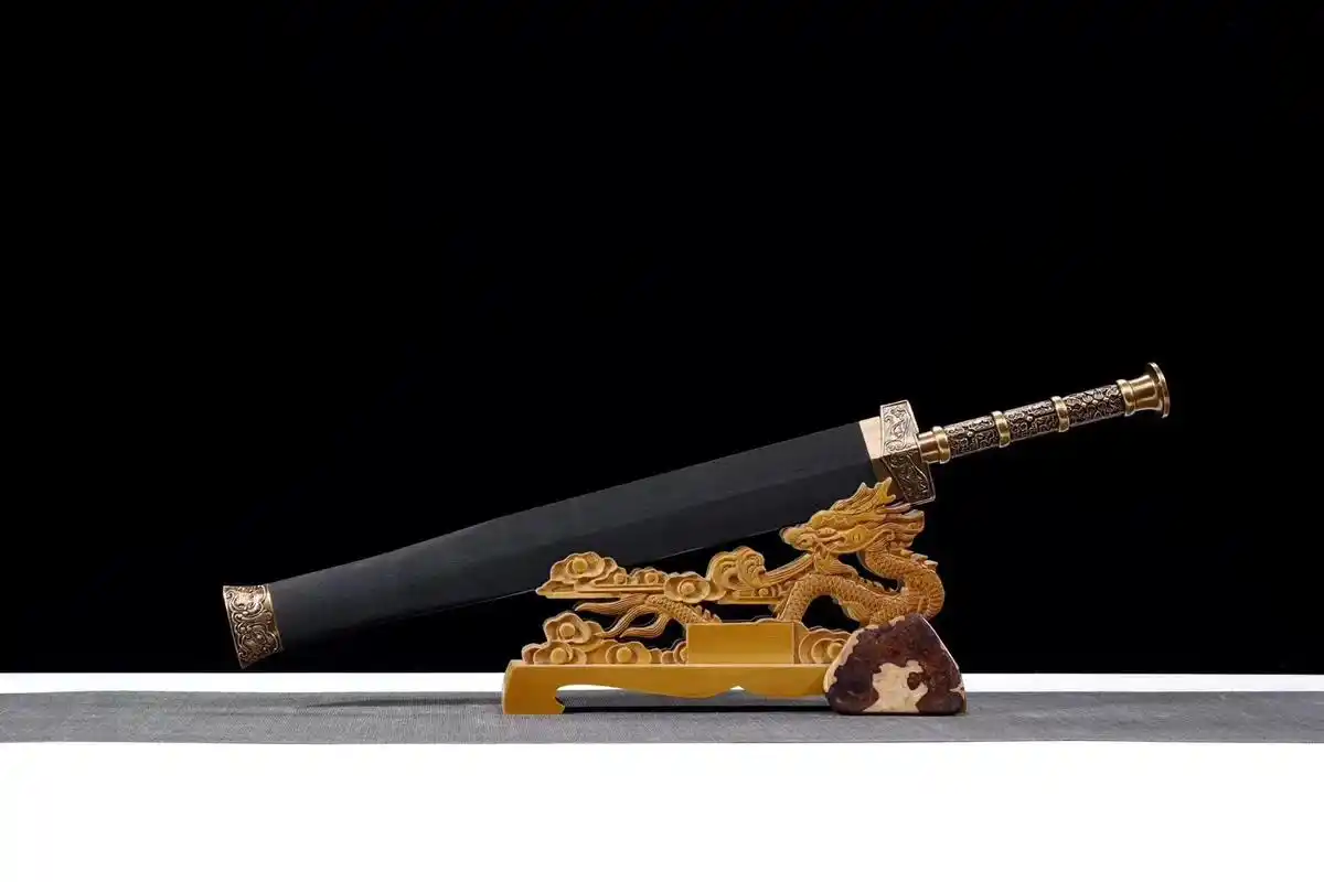 鉴赏十大名剑巨阙剑