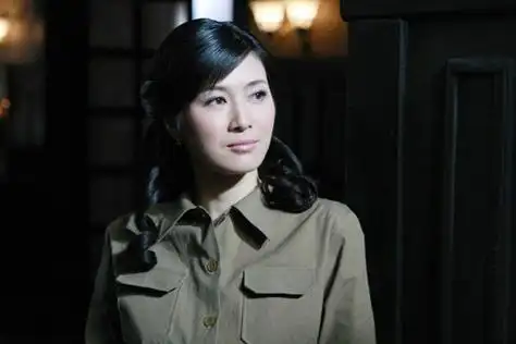 《天阵》剧照:童蕾饰沈萍