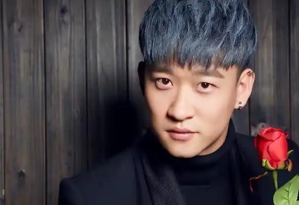 这一次37岁的曹云金让世界刮目相看