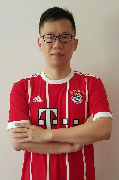 主持人洪钢图片 中央电视台主持人洪钢图片,明星,高清,主持人,央视