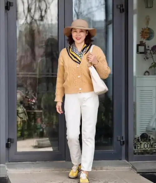 被一位老奶奶惊艳真正优雅的女人60岁依旧很美很高级