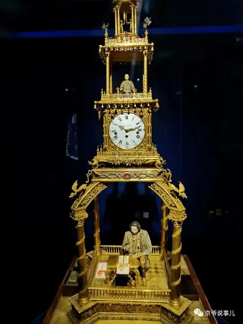 乾隆爷最心爱的钟表——铜镀金写字人钟,竟然会写毛笔字儿_贡入_西洋