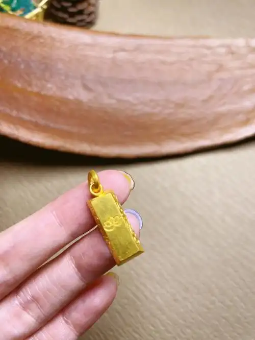 客定10克手工錾刻小金条