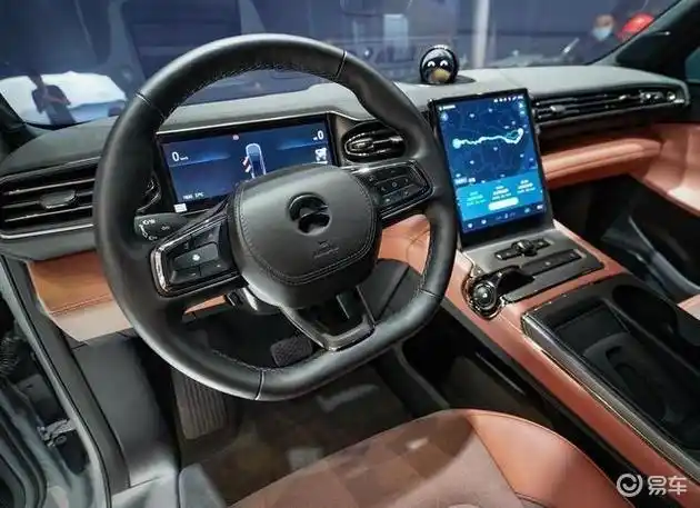 蔚来ec6内饰-后排-涡轮-易车