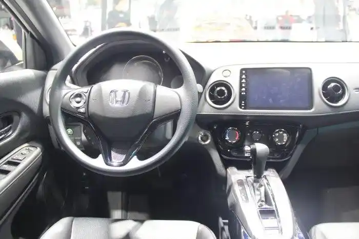 1 | 回复: 0 江西论坛 【2021广州车展】静态体验东风本田xrv内饰方面