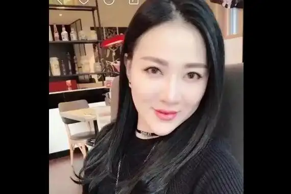 大连冰冰和仙洋事件 女主播是大连不是开酒吧的