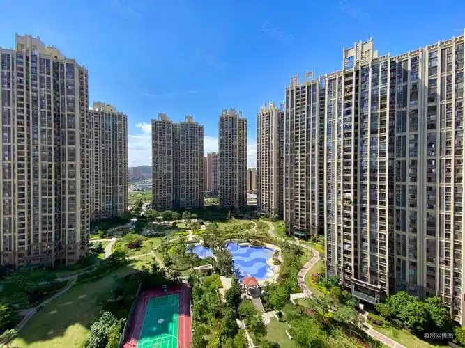 珠海房产网>珠海二手房>金湾二手房>航空新城二手房>保利香槟国际>