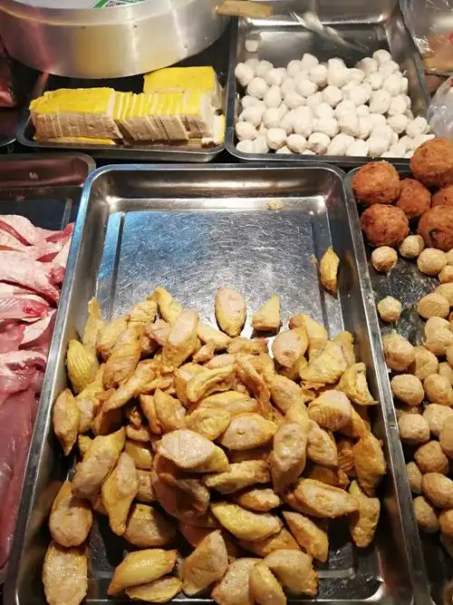 长沙暴雪前,我去了一趟菜市场,各种羊肉手工火锅丸子真受欢迎!