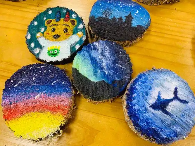 小班创意美术(木板丙烯画)