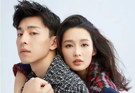 邓伦李沁恋情曝光?二人工作室,同时更换"情侣"头像背景
