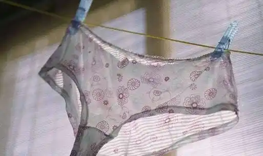 原创女性的内裤为什么一天一换还总是黄黄的男人不要对此嫌弃