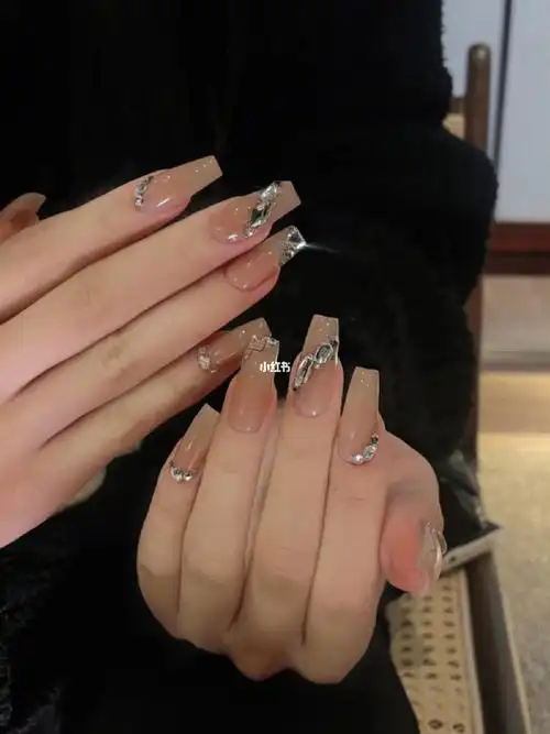 2022全钻简约高级美甲