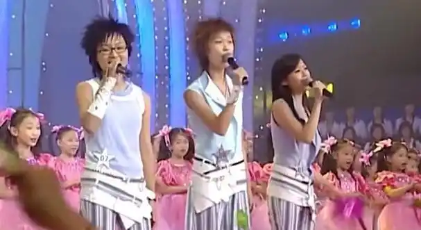 藏了这么多年,原来她就是陈楚生妻子,难怪为了她不惜得罪全世界