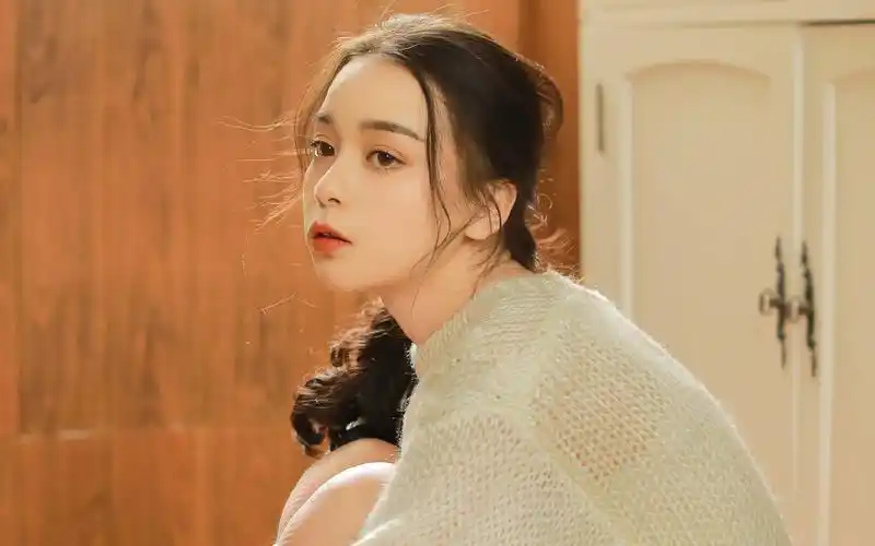 养眼性感美女唯美文艺写真图片壁纸