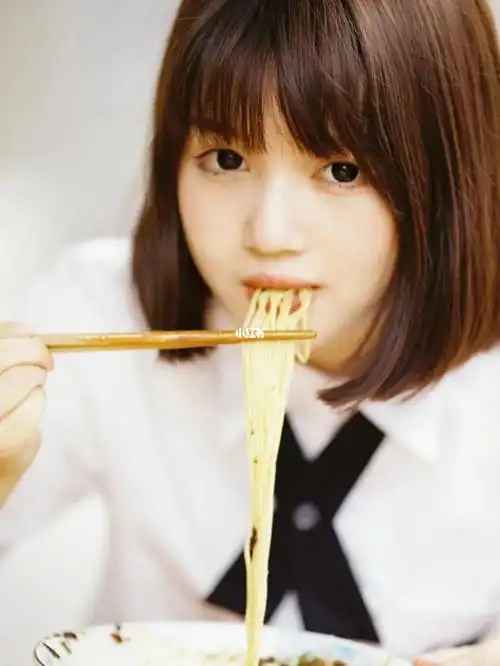 胶片写真老板来二两小面