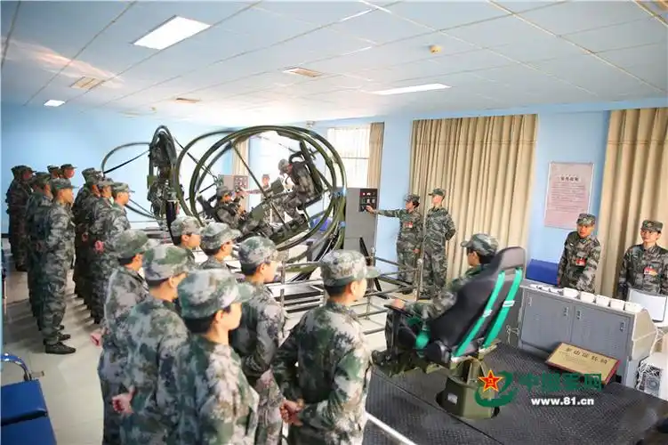 陆航学院预选士官训练基地多措并举培养新兵成才