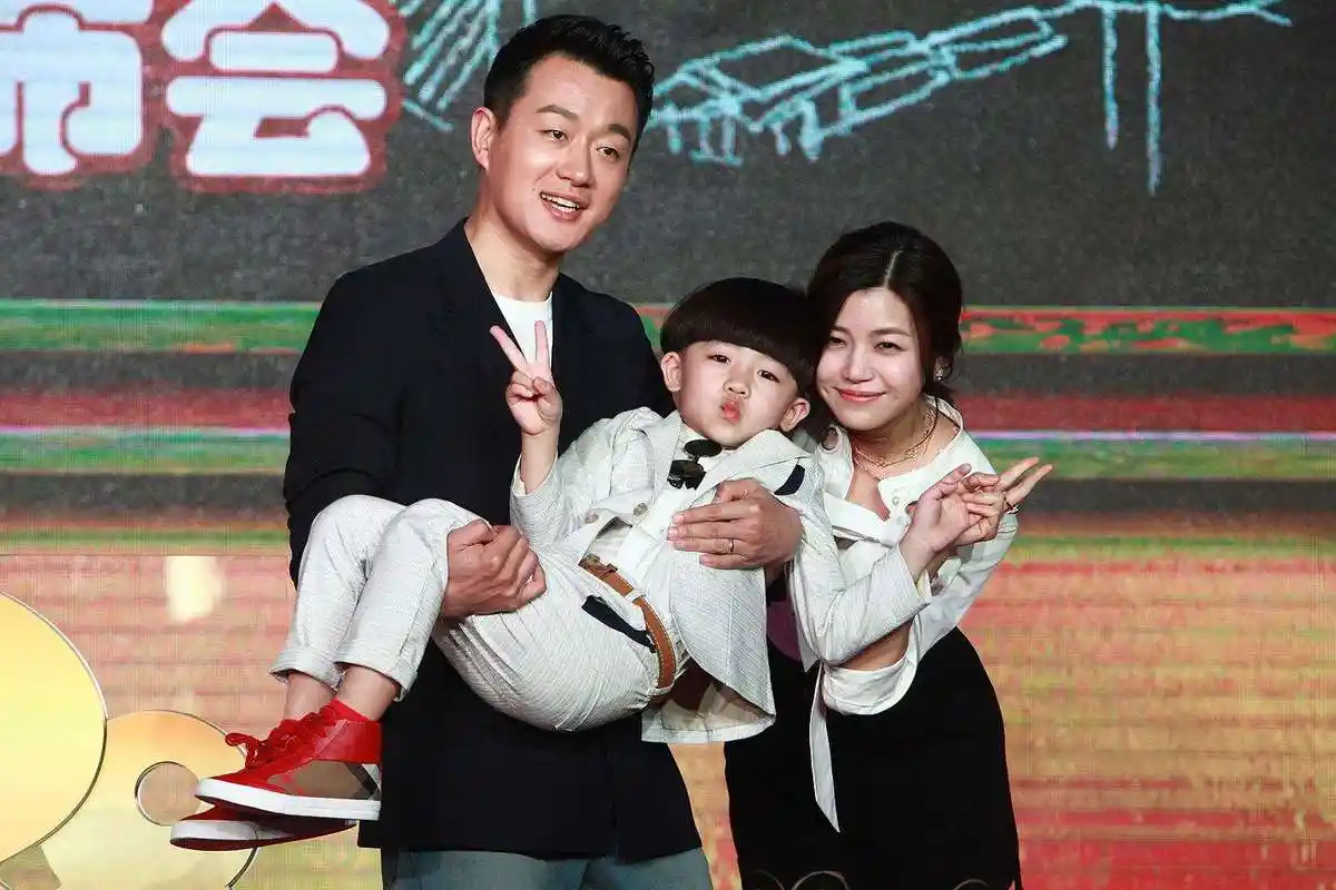 没有对比就没有伤害,但是没有对比也就没有进步