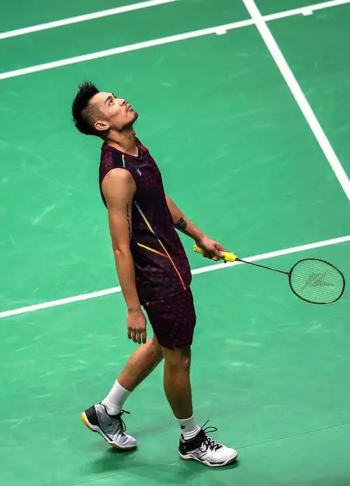 这个陌生的,习惯输球的林丹,为何反而让我们泪流满面?