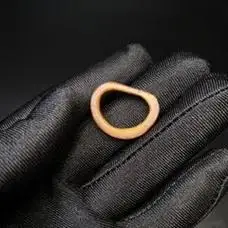 几十年的老牛角挂件吊坠懂得拍