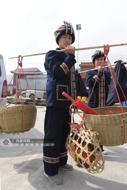 高清罗城举行仫佬族传统婚礼318